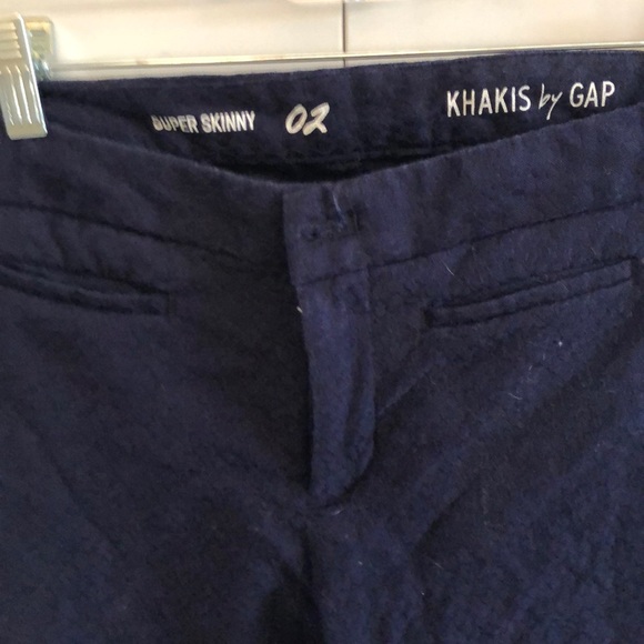 Gap super skinny navy khakis size 2 textured - Picture 1 of 3